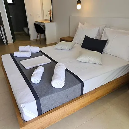 Dg Luxury * Makrýgialos